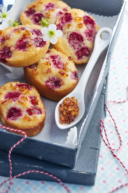 Financier framboise et croquant au caramel