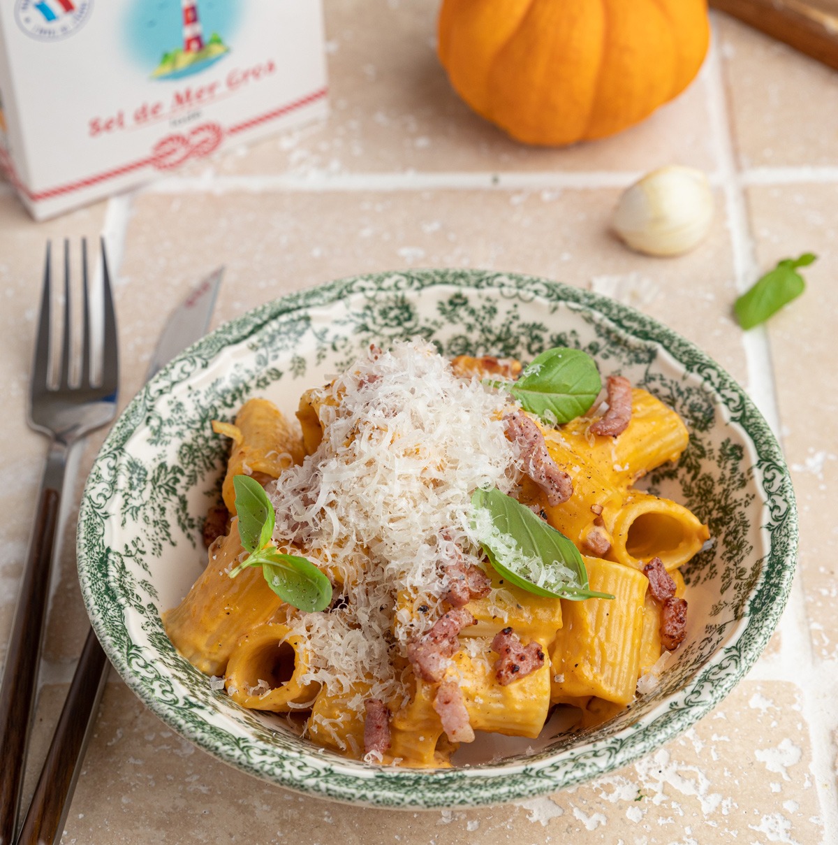 Rigatonis façon carbonara à la courge butternut