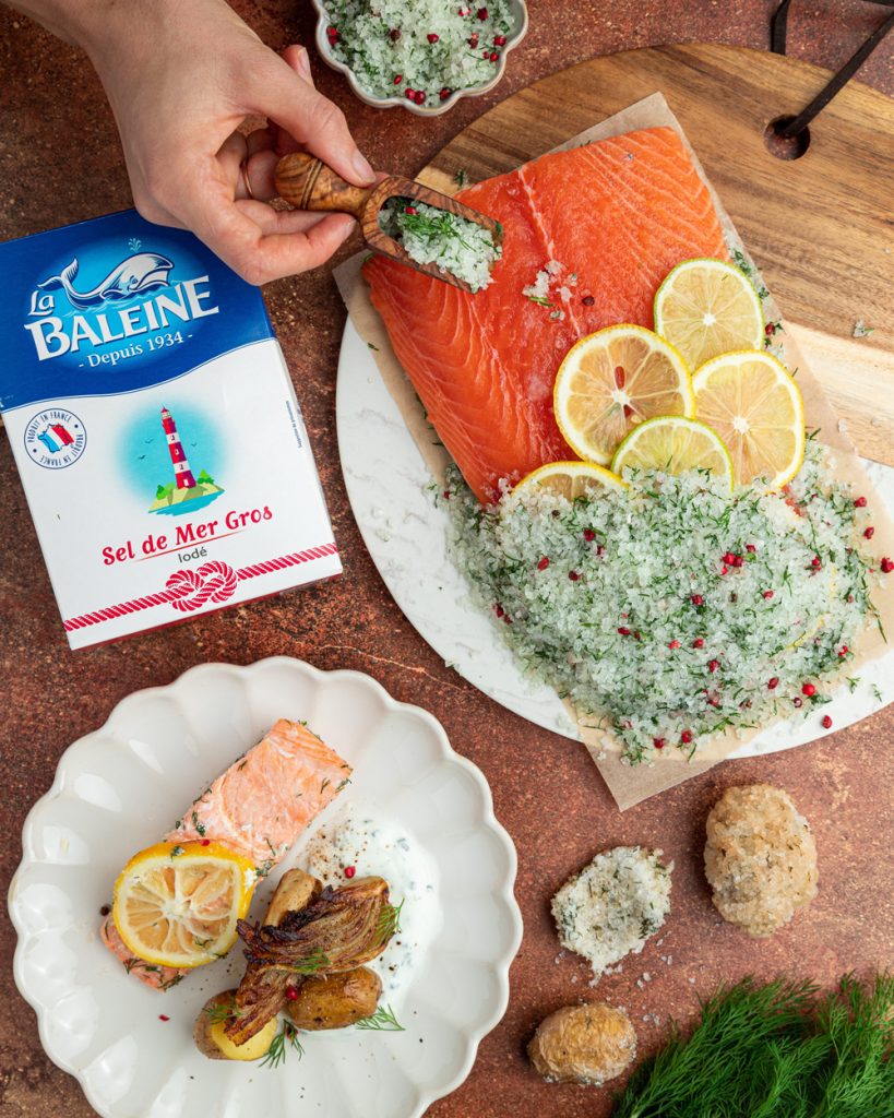 Saumon et pommes de terre en croûte de sel fenouils rôtis sauce au fromage blanc